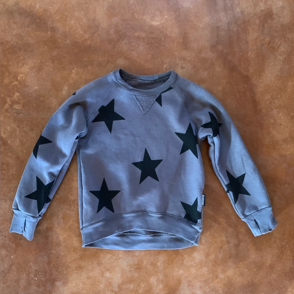 Nununu EUC size 2-3 grey star sweatshirt - worn maybe one time practically new